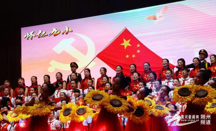 正能量!法老前去看望志愿军老战士!